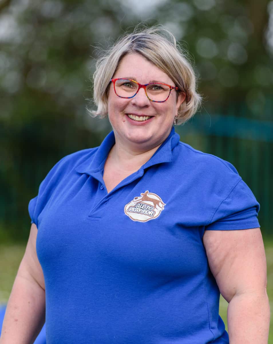 Julia All to Play For Dog Training Cheshire